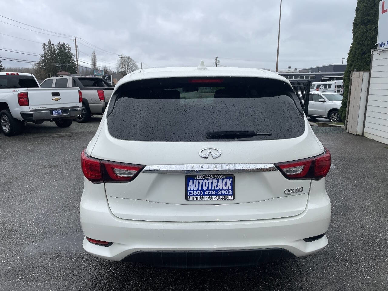 Used 2018 INFINITI QX60 Luxe image 3