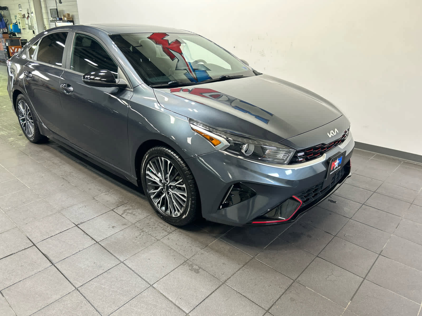 Used 2023 Kia Forte GT-Line w/ GT-Line Premium Package FWD image 2