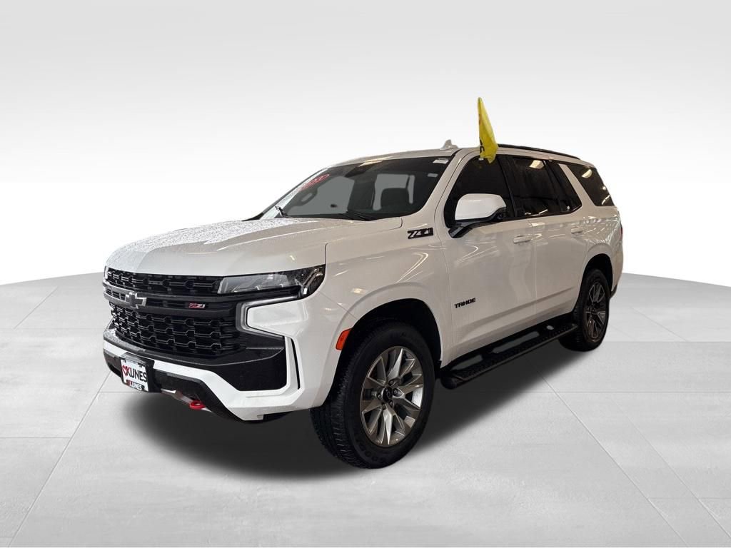Used 2023 Chevrolet Tahoe Z71 w/ Luxury Package image 3