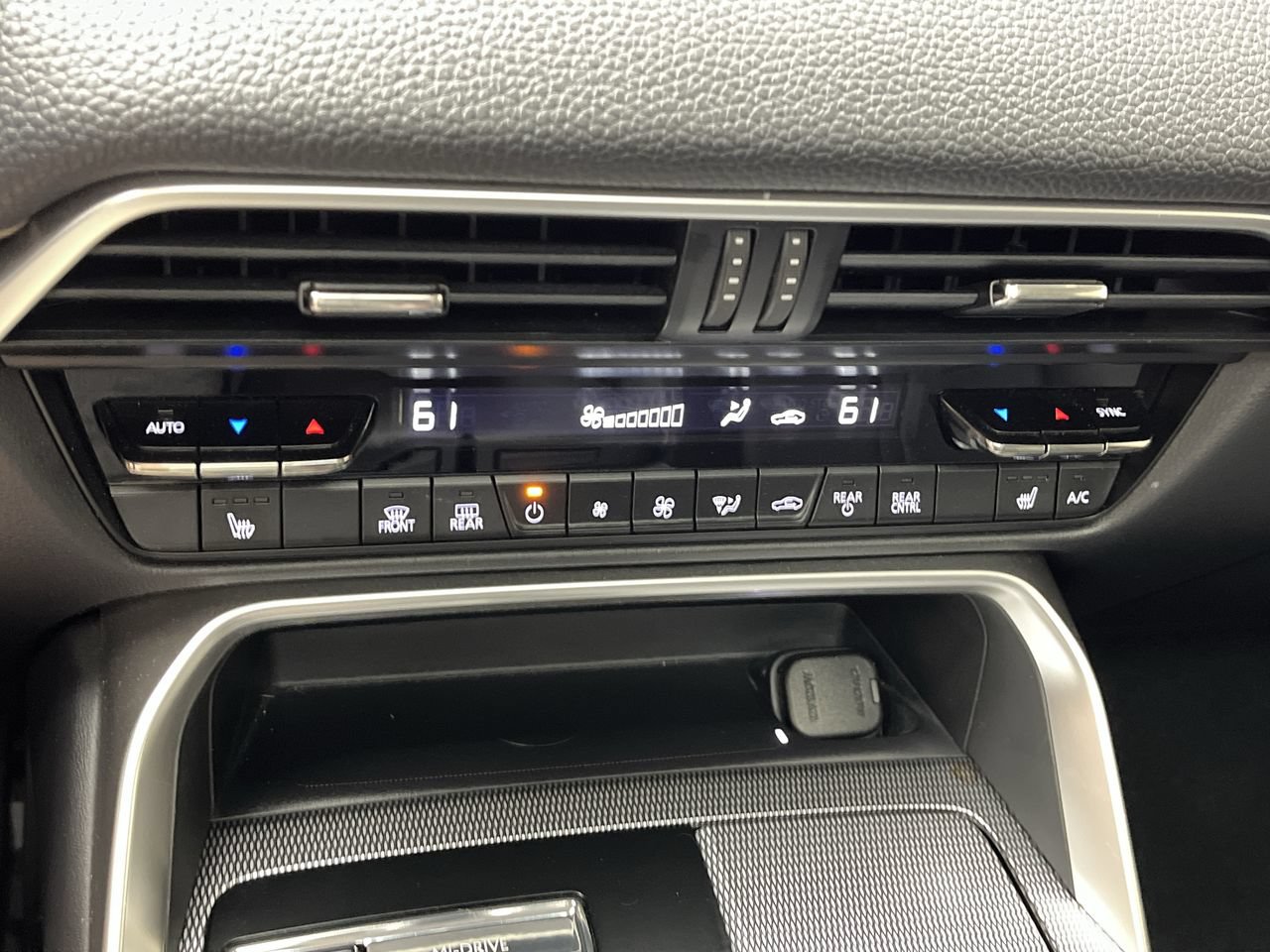 Certified 2024 MAZDA CX-90 3.3 Turbo w/ Premium Package AWD/4WD image 22