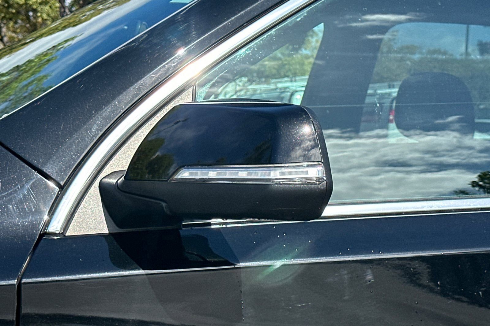 Used 2023 Chevrolet Traverse LT image 54