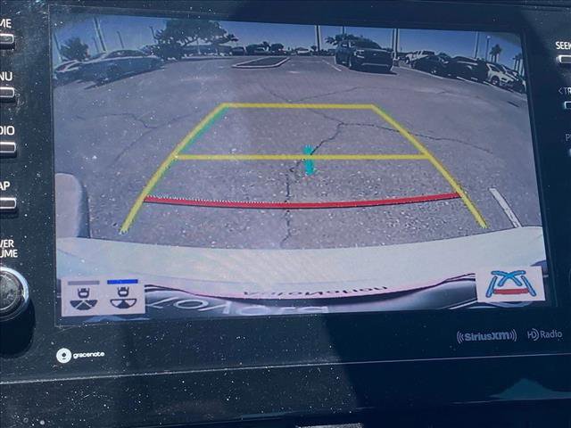 Used 2021 Toyota Camry XLE FWD image 19