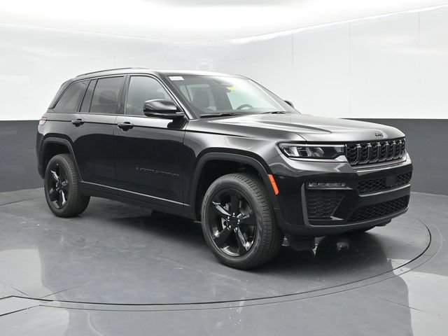 New 2026 Jeep Grand Cherokee Limited w/ Limited Altitude Package RWD image 2