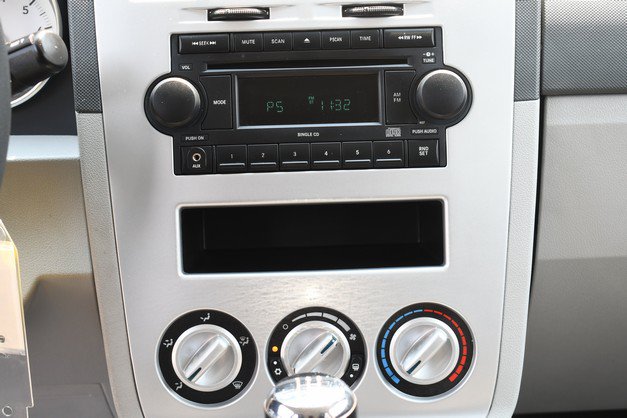 Used 2007 Dodge Caliber SXT FWD image 19