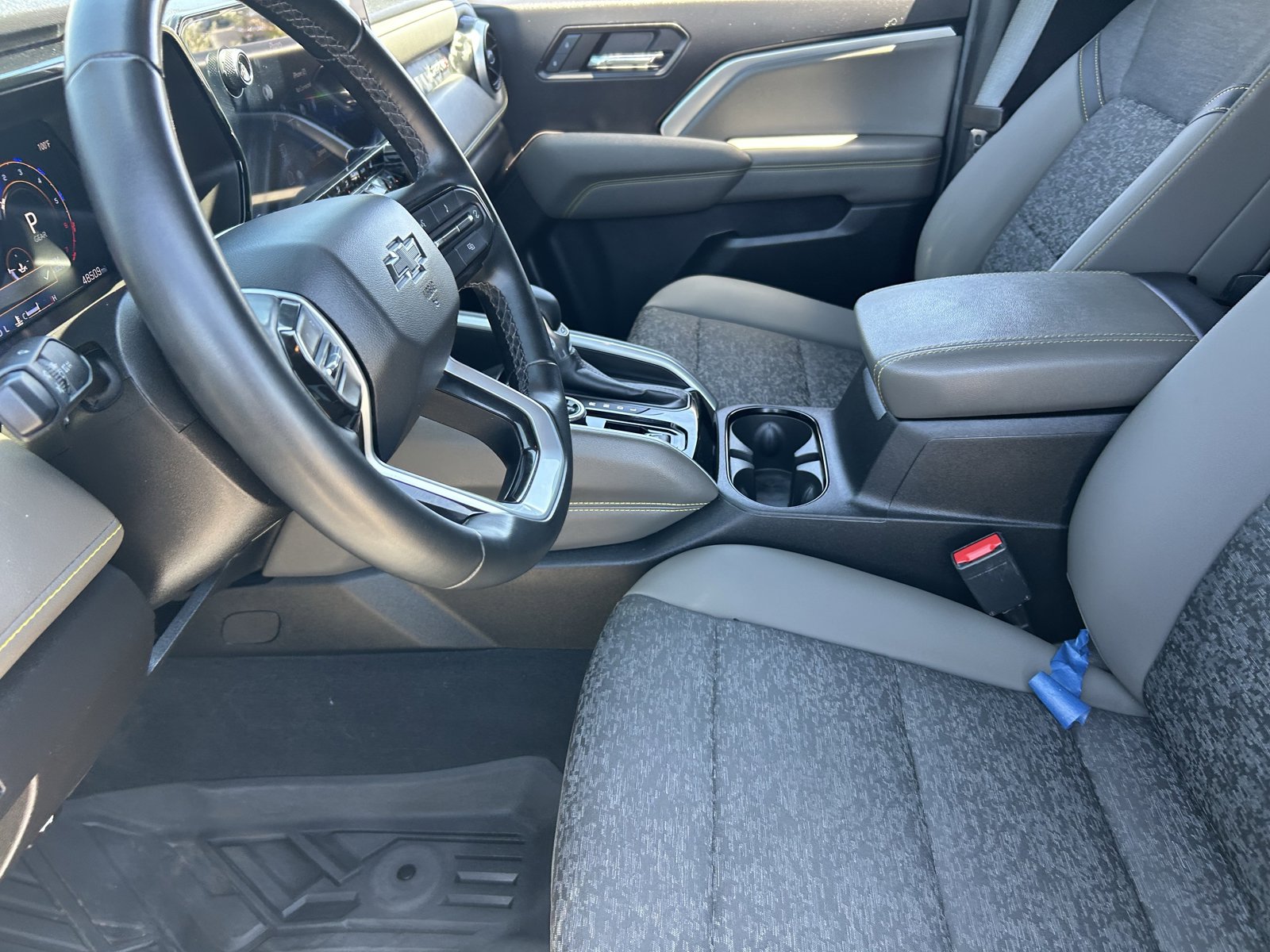 Certified 2024 Chevrolet Colorado ZR2 w/ Safety Package AWD/4WD image 26