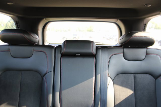 Used 2022 Jeep Grand Cherokee Trailhawk w/ Luxury Tech Group III image 32