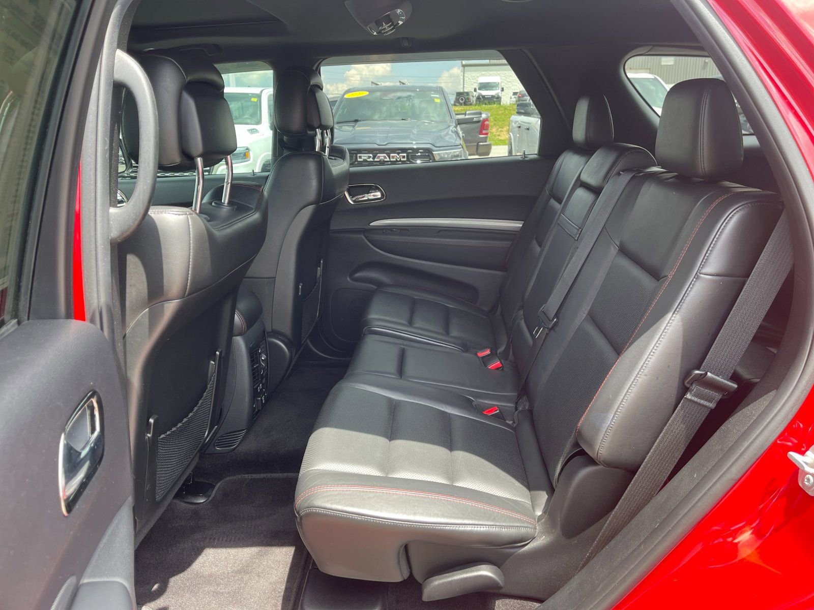 Used 2018 Dodge Durango R/T AWD/4WD image 14