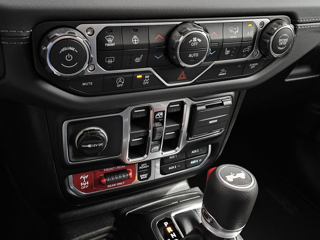 New 2026 Jeep Wrangler Unlimited Rubicon AWD/4WD image 20