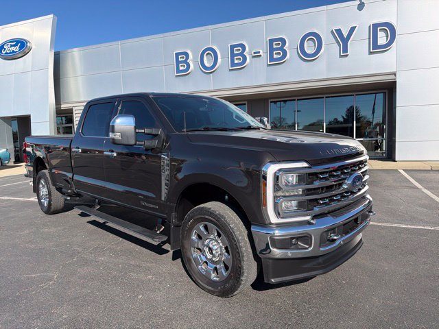 Used 2024 Ford F350 Lariat w/ Lariat Ultimate Package AWD/4WD image 3