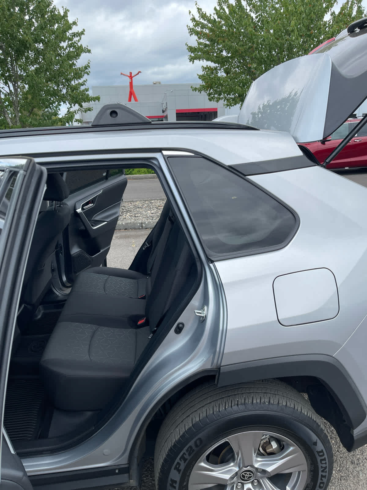 Used 2023 Toyota RAV4 XLE AWD/4WD image 52