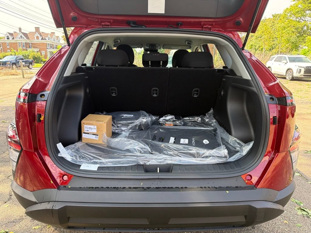 New 2027 Hyundai Kona SE AWD/4WD image 11