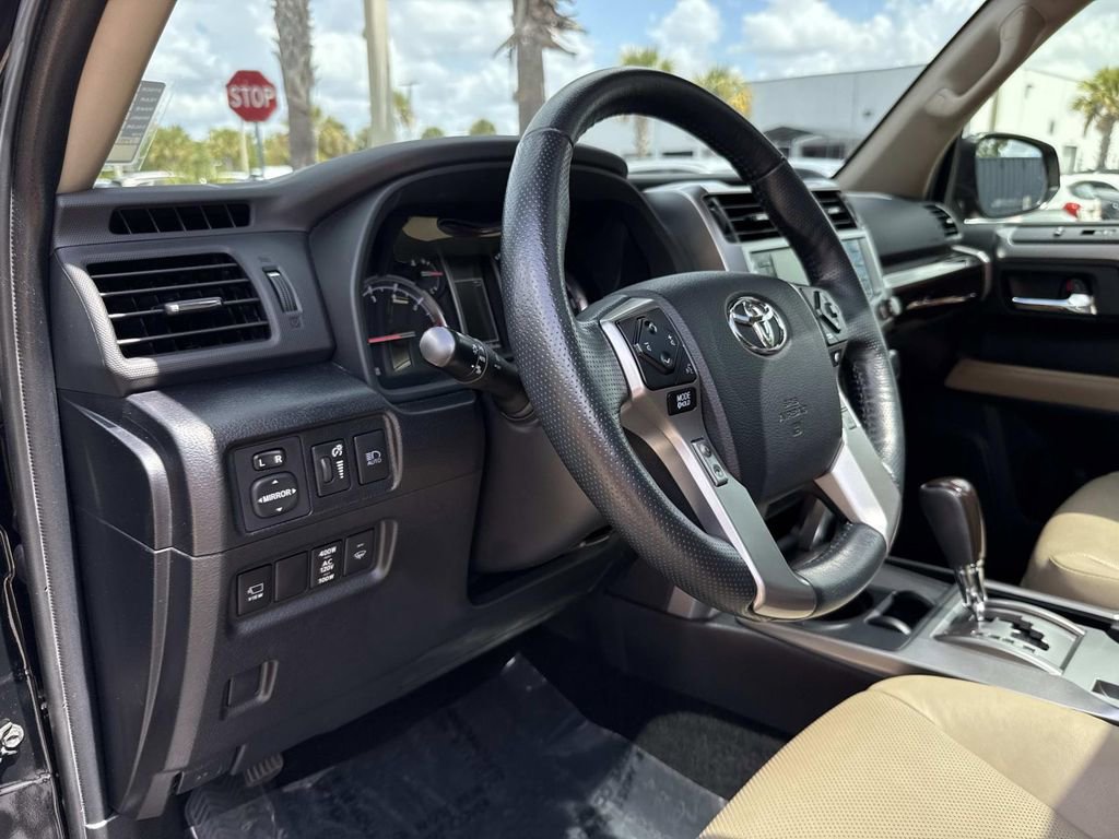 Used 2023 Toyota 4Runner Limited image 25