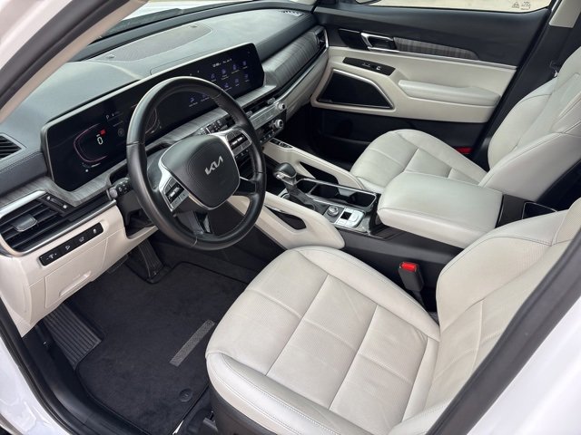 Used 2023 Kia Telluride EX image 13