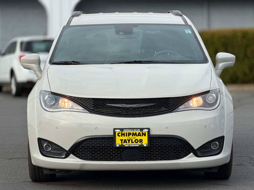 Used 2020 Chrysler Pacifica Touring-L w/ Advanced Safetytec Group image 13