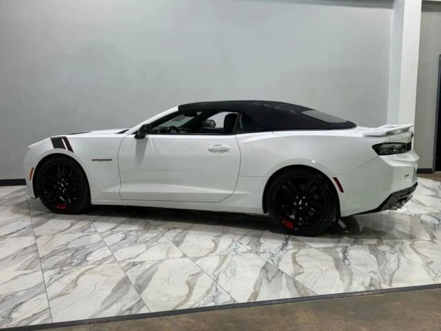 Used 2018 Chevrolet Camaro SS w/ Redline Edition RWD image 9