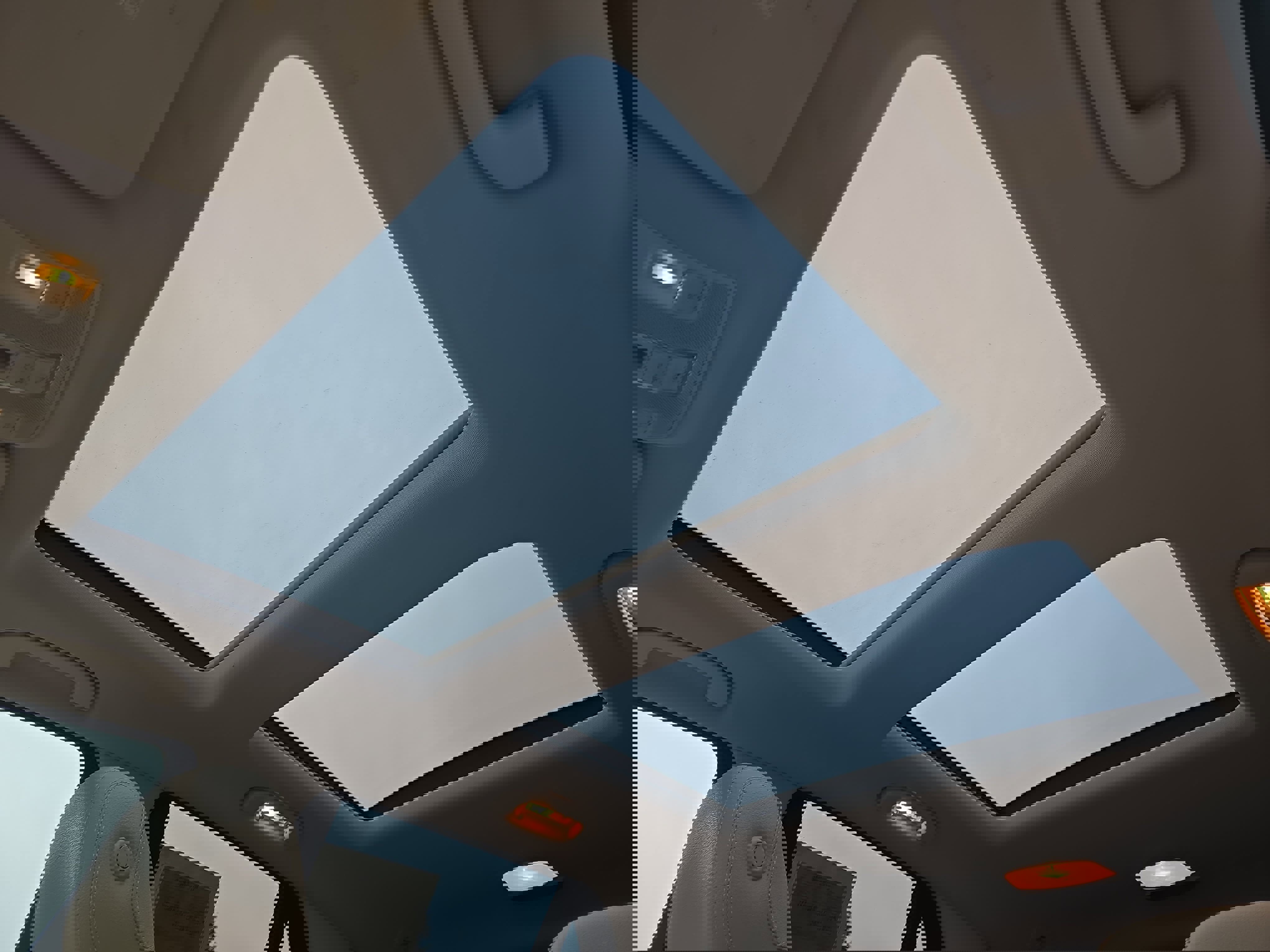 Used 2018 Mercedes-Benz GLE 350 4MATIC image 31