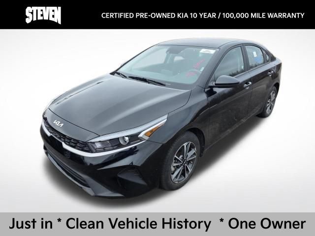 Certified 2024 Kia Forte LXS image 2