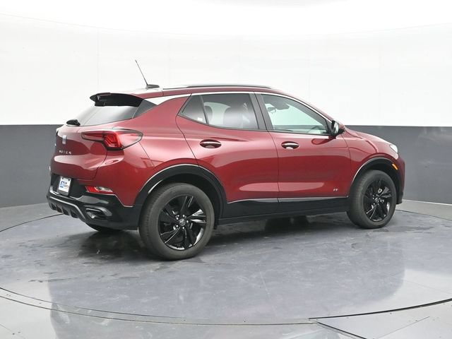 Used 2025 Buick Encore GX Sport Touring w/ Comfort Package AWD/4WD image 15