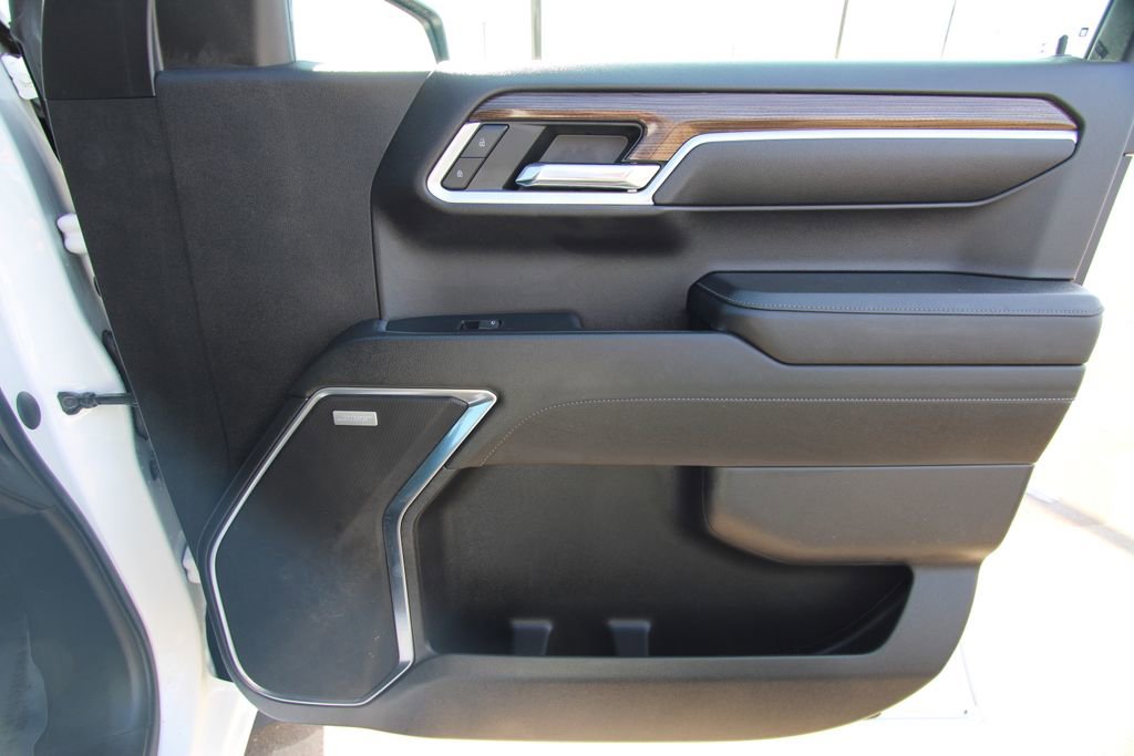 Used 2022 Chevrolet Silverado 1500 RST w/ Redline Edition image 35