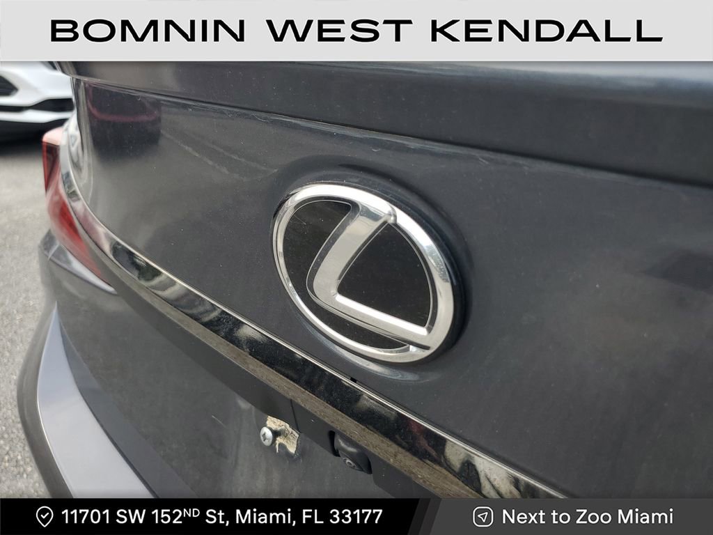 Used 2023 Lexus ES 350 F Sport image 11