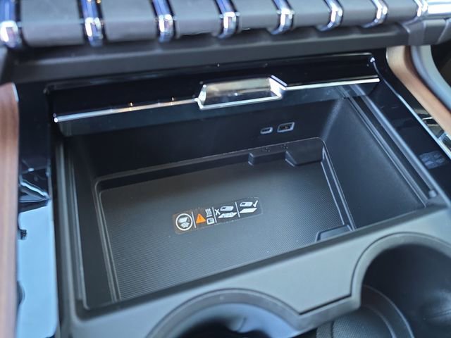 New 2026 GMC Yukon XL Denali w/ Sun & Power Step Package image 24