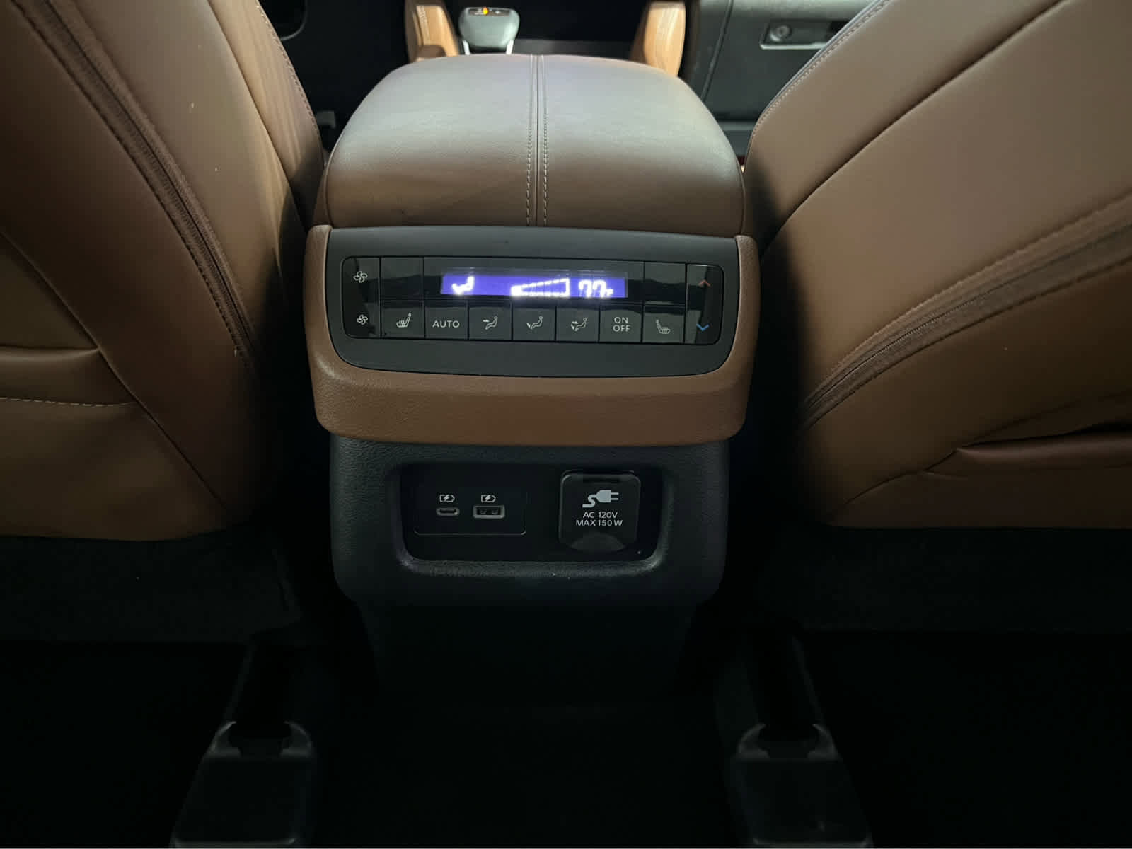 Certified 2024 Nissan Pathfinder Platinum w/ Cargo Package AWD/4WD image 10