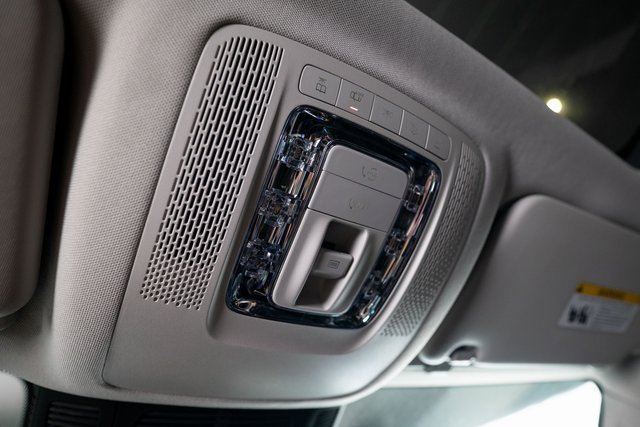 New 2026 Mercedes-Benz GLS 450 4MATIC image 23