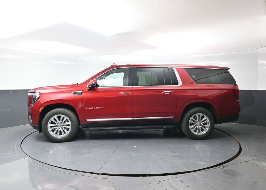 Used 2024 GMC Yukon XL SLT w/ SLT Luxury Package AWD/4WD image 11