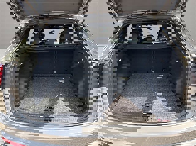 Used 2024 Volkswagen Atlas Cross Sport SEL Premium R-Line image 18