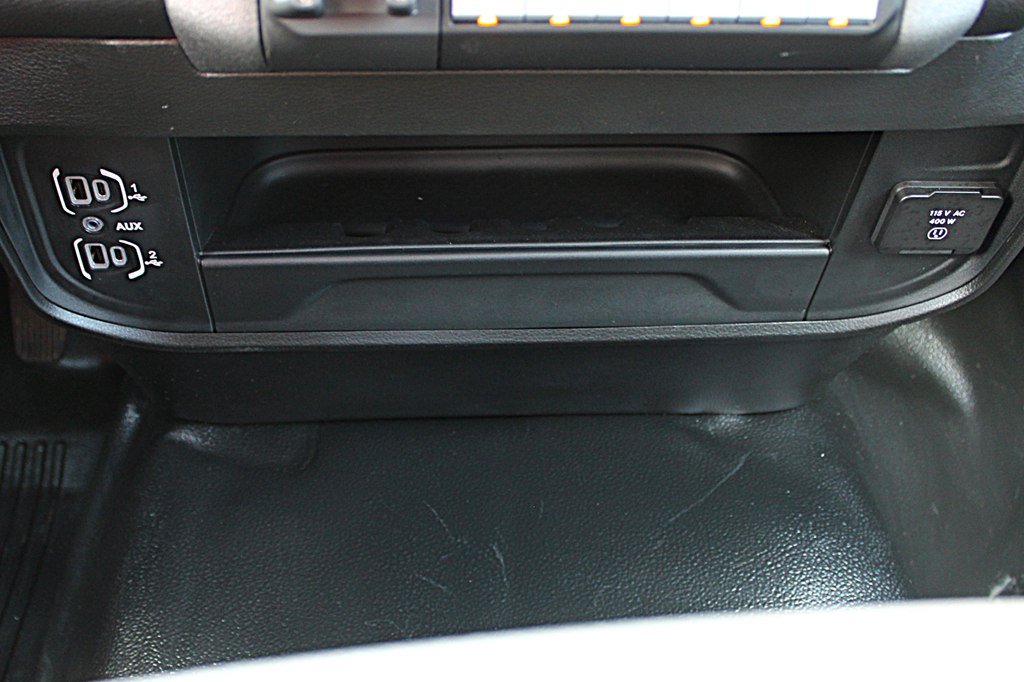 Used 2024 RAM 5500 Tradesman AWD/4WD image 30