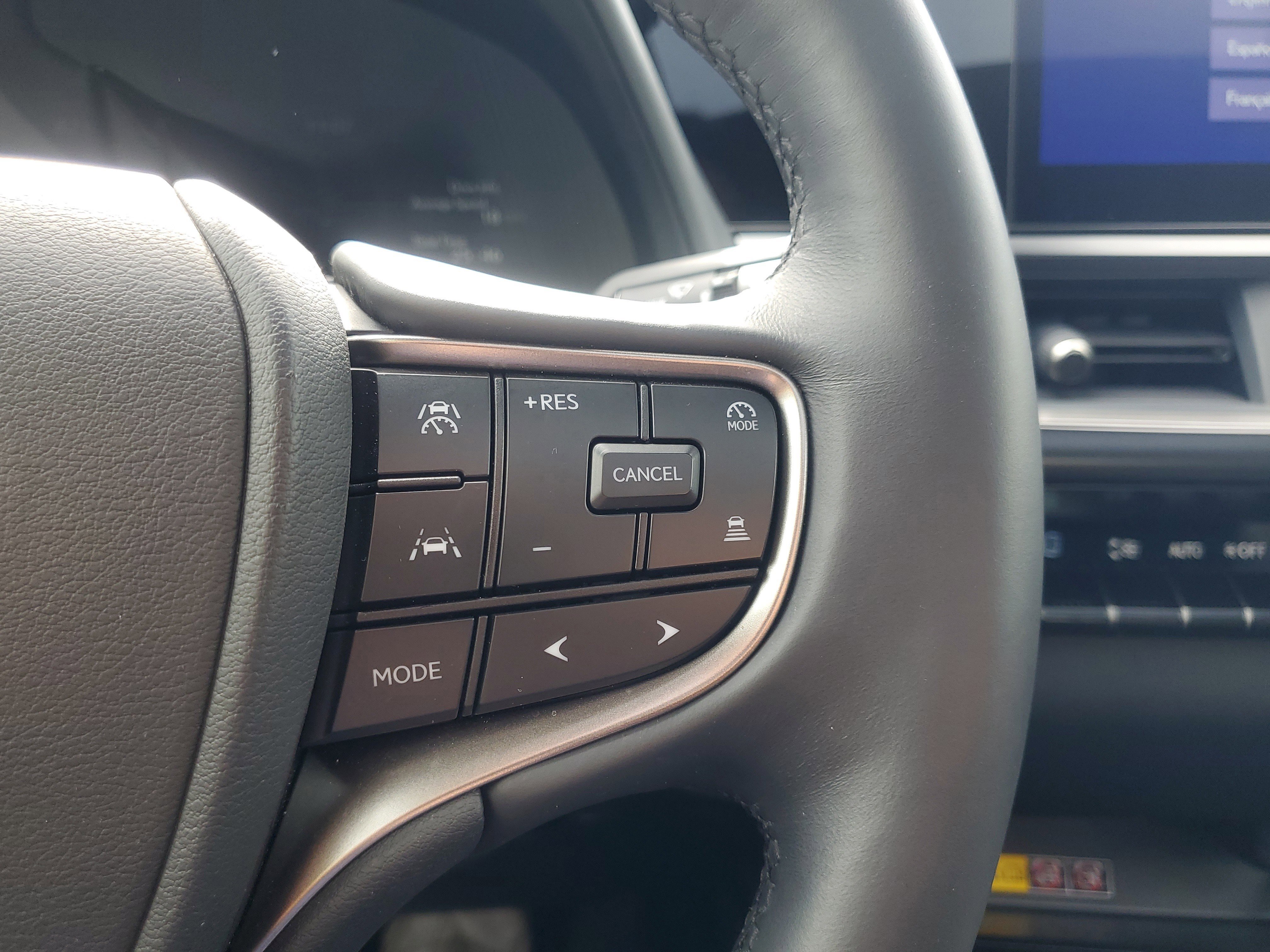 Used 2025 Lexus UX 300h FWD w/ Accessory Package (Z1) image 23