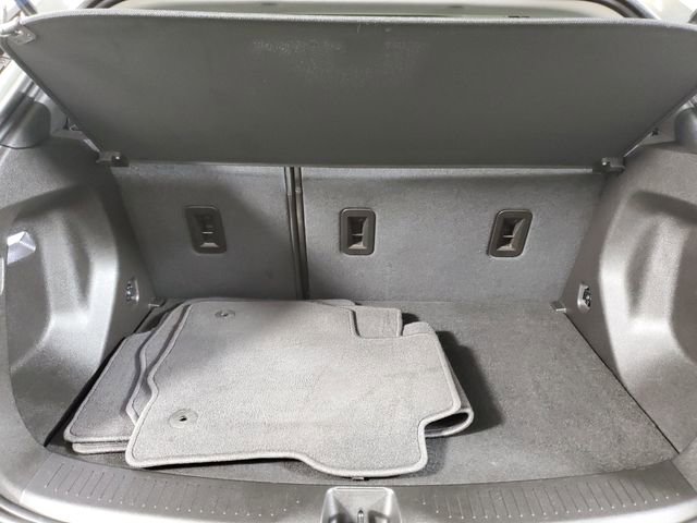 Used 2023 Chevrolet Bolt EUV Premier w/ Redline Edition image 7