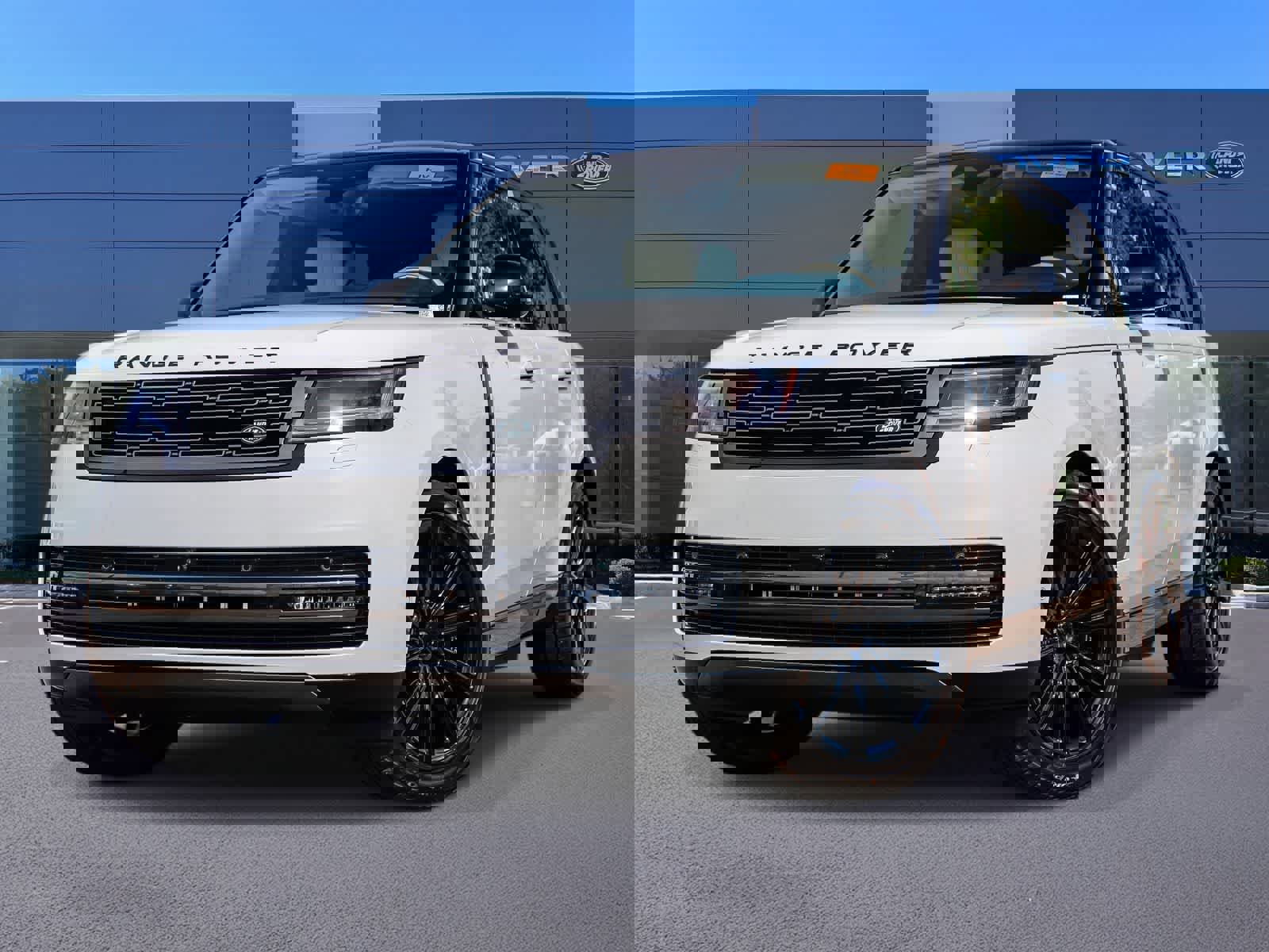 New 2026 Land Rover Range Rover SE image 1