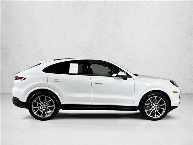 Certified 2026 Porsche Cayenne Coupe AWD/4WD image 8