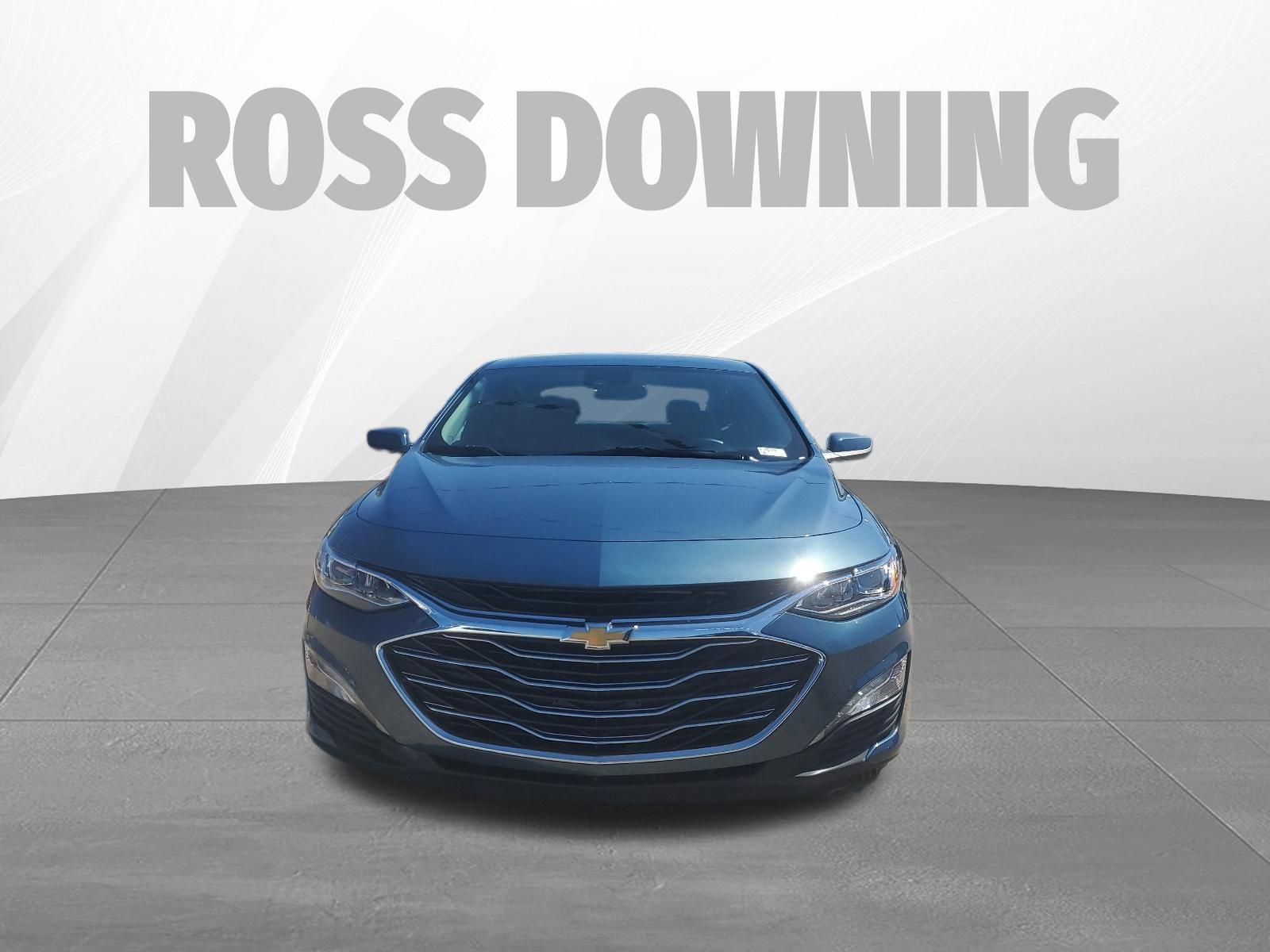 Used 2024 Chevrolet Malibu LT image 2
