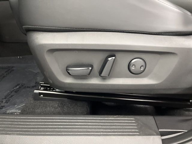 New 2026 Nissan Rogue Dark Armor image 31