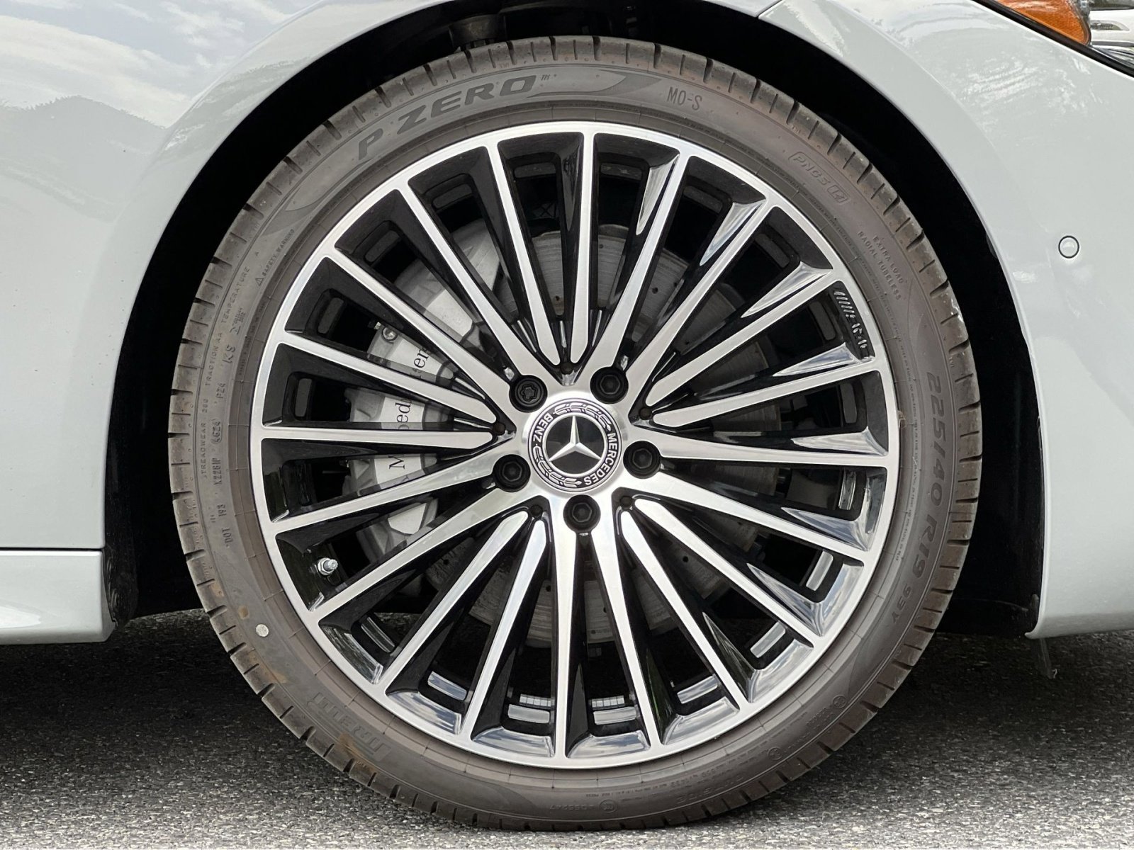 New 2025 Mercedes-Benz C 300 4MATIC Sedan image 10