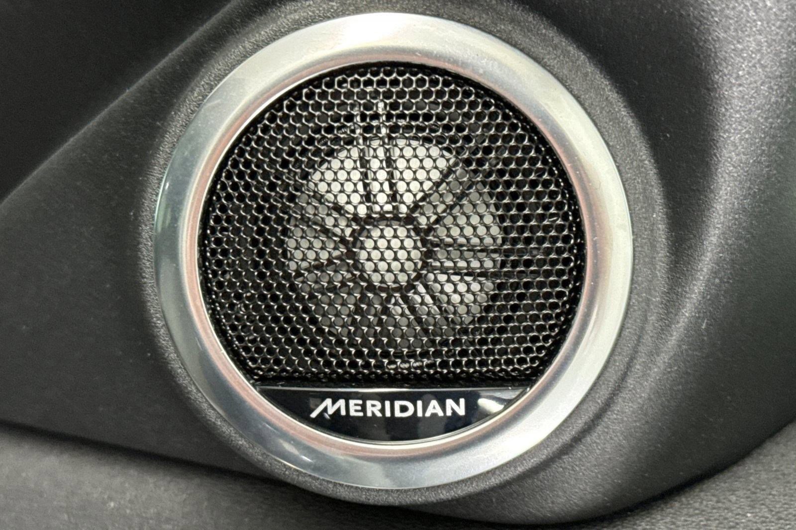 Used 2024 Land Rover Range Rover Evoque Dynamic SE image 24