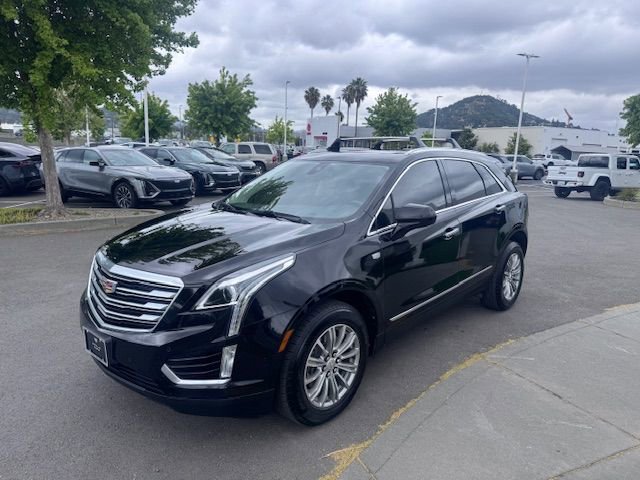 Used 2019 Cadillac XT5 Platinum AWD/4WD image 3