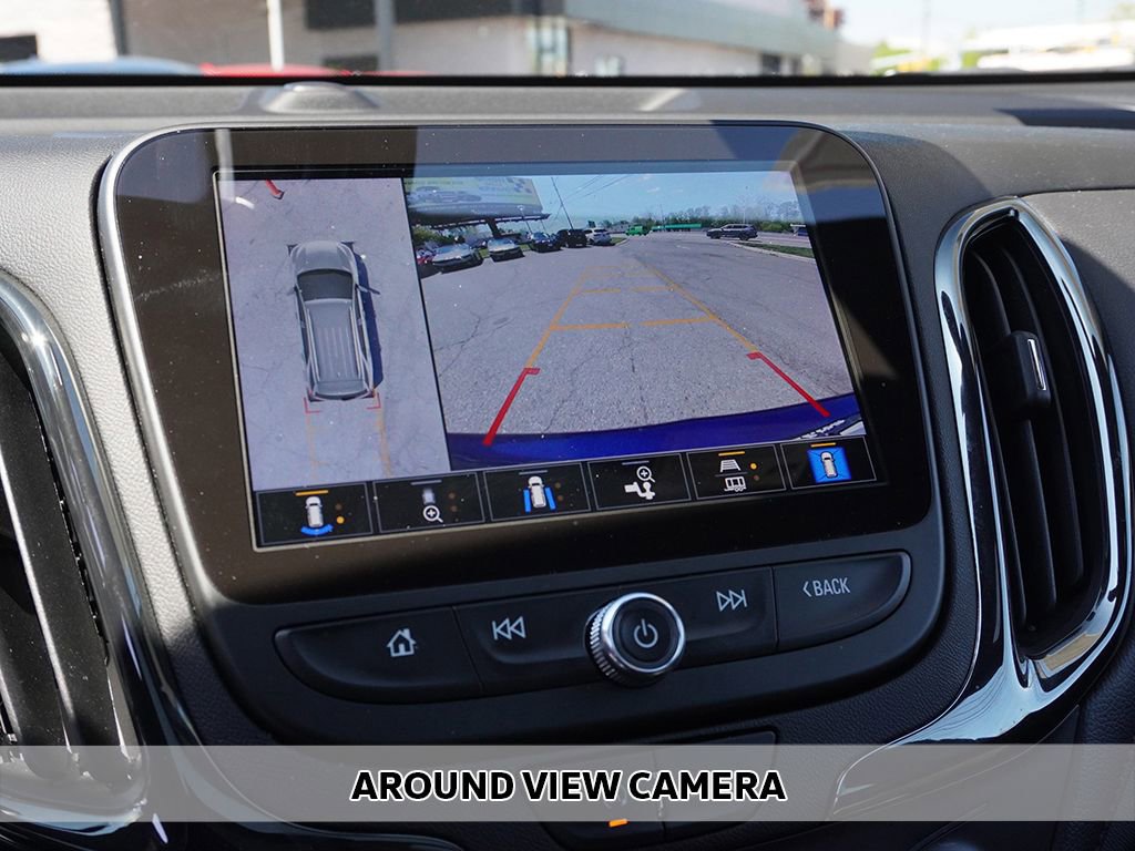 Used 2023 Chevrolet Equinox RS w/ RS Leather Package AWD/4WD image 6