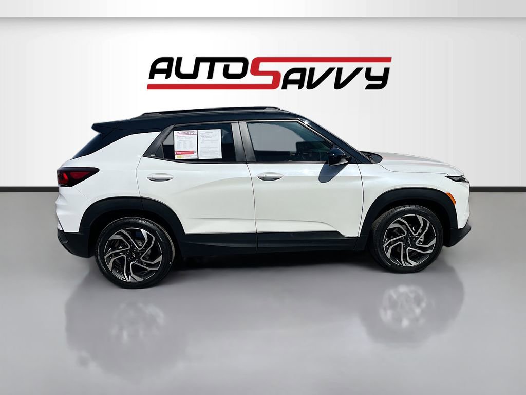 Used 2025 Chevrolet TrailBlazer RS w/ Convenience Package image 8