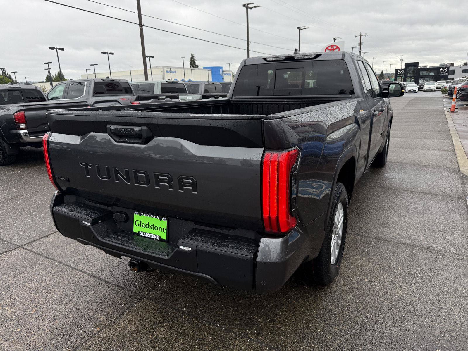 Used 2023 Toyota Tundra SR5 w/ SR5 Premium Package AWD/4WD image 6