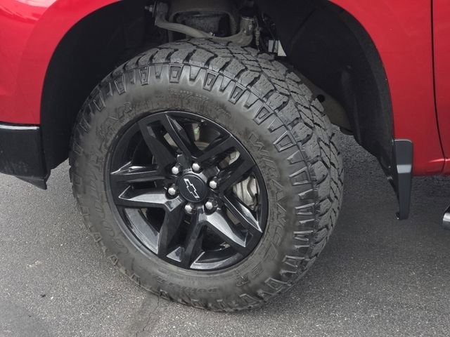 Used 2023 Chevrolet Silverado 1500 LT Trail Boss w/ LPO, Dark Essentials Package image 24