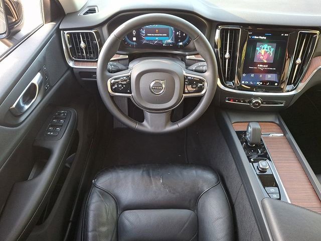 Used 2024 Volvo S60 B5 Plus AWD/4WD image 11