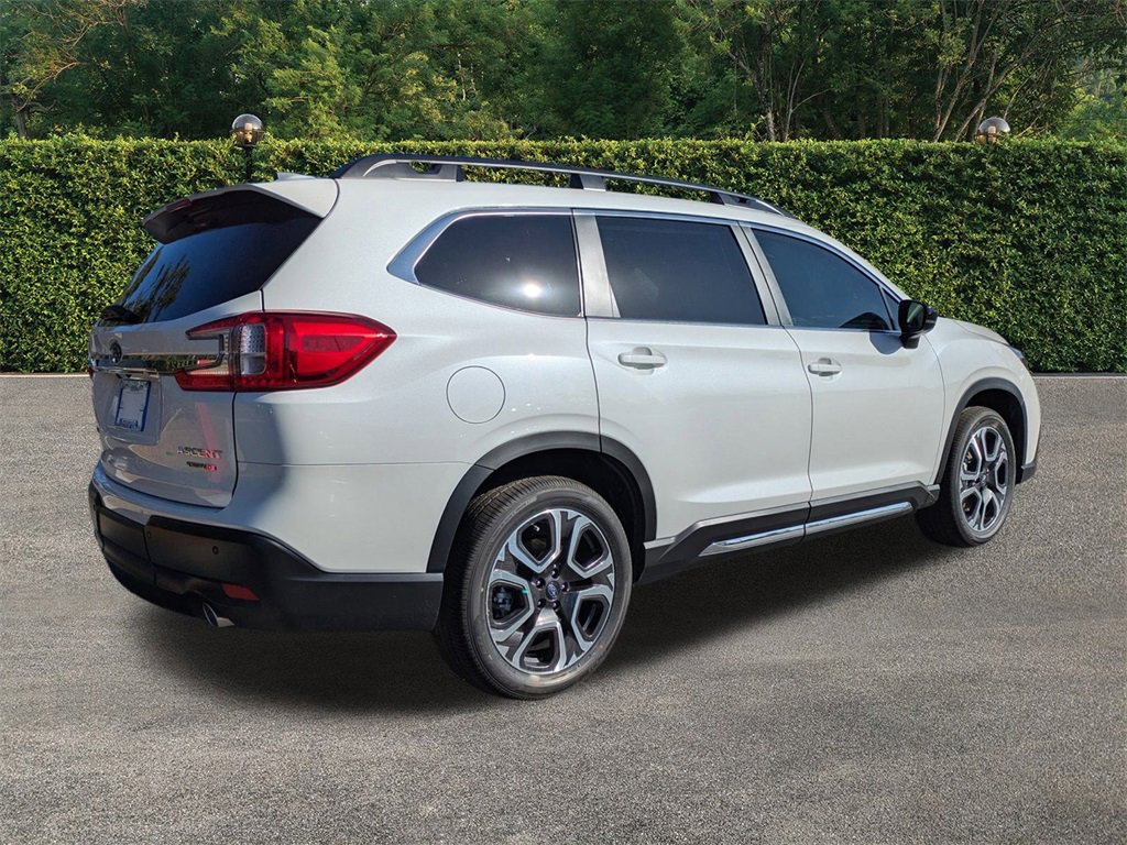 New 2026 Subaru Ascent Limited image 4