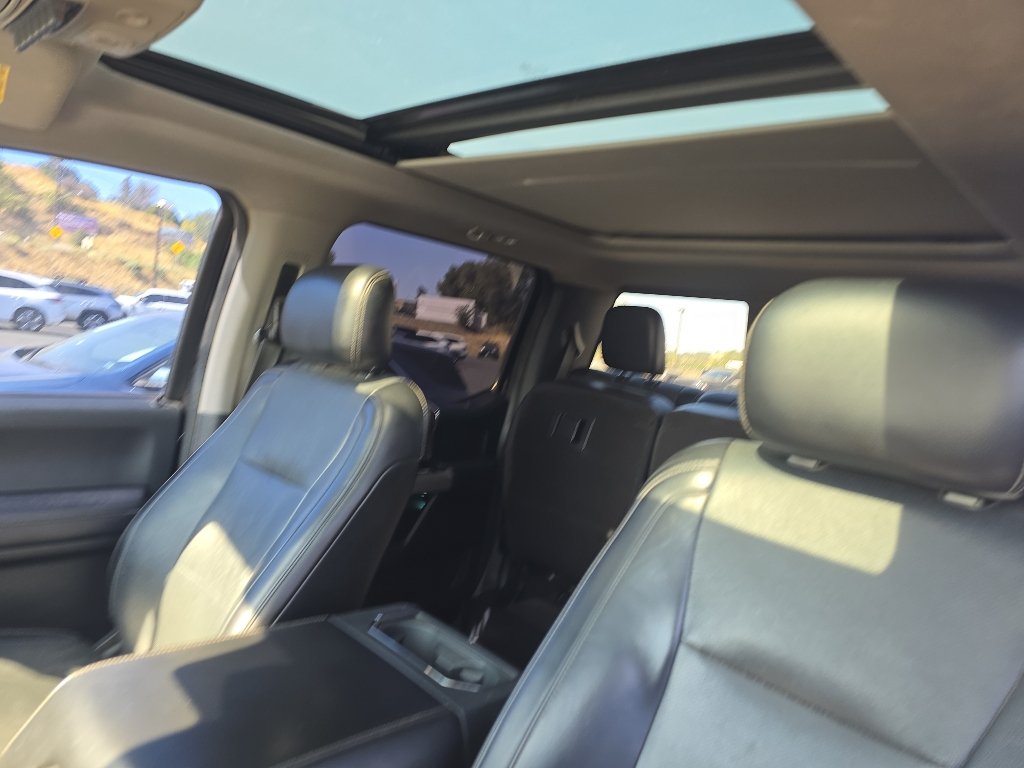 Used 2017 Ford F250 Lariat w/ Lariat Ultimate Package AWD/4WD image 8