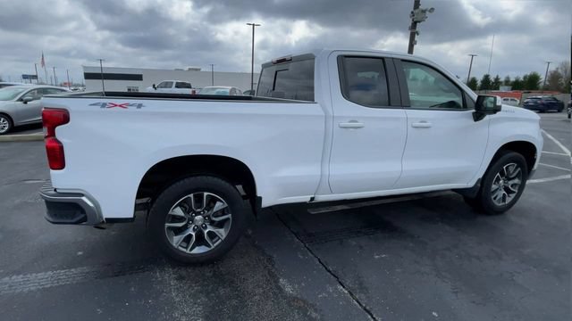Used 2023 Chevrolet Silverado 1500 LT w/ All Star Edition Plus AWD/4WD image 2