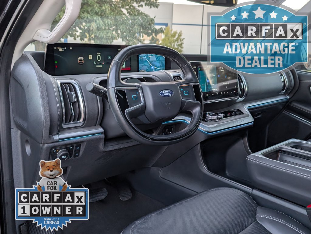 Used 2025 Ford Expedition Max Platinum AWD/4WD image 4