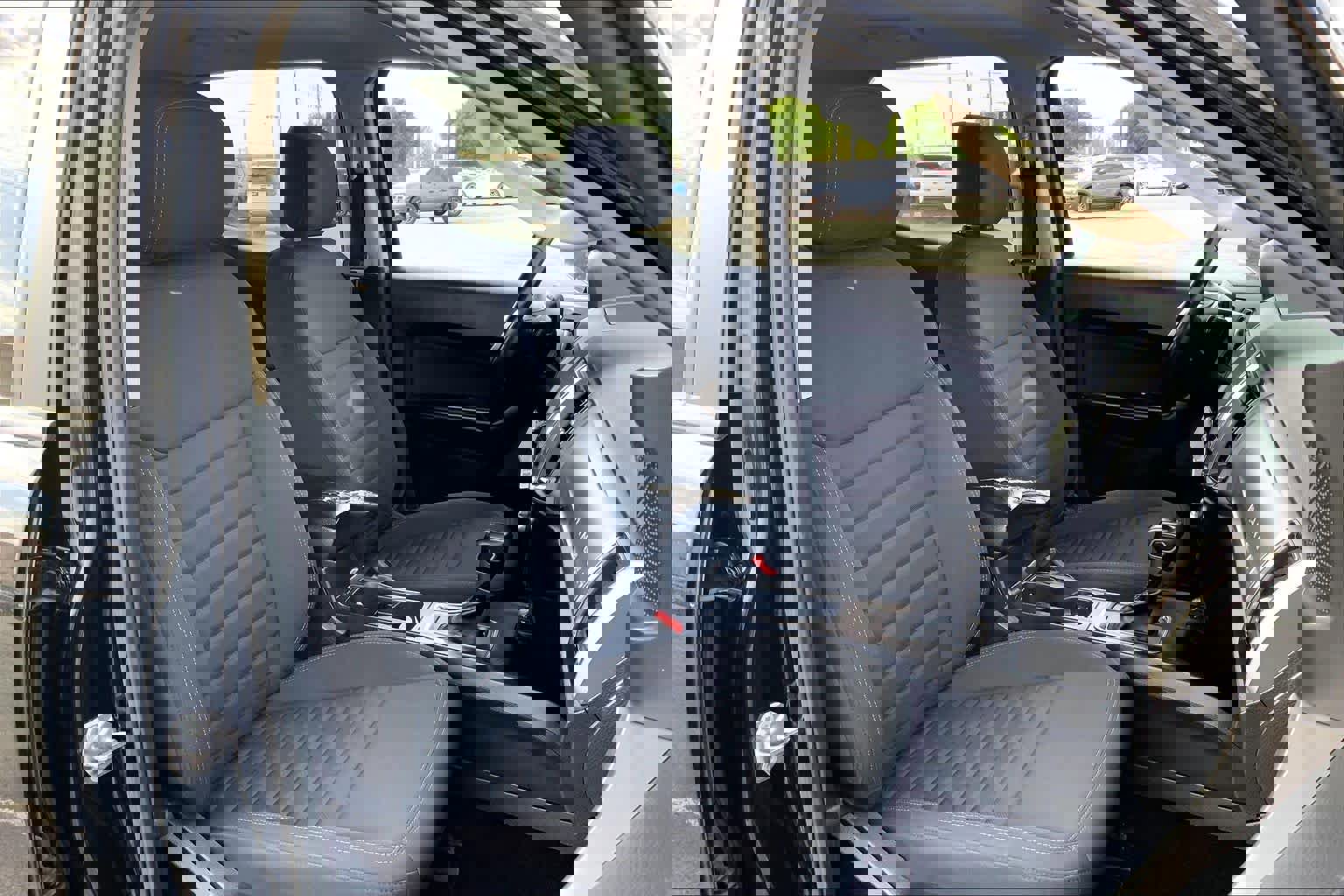 Certified 2022 Ford Ranger XLT w/ Equipment Group 301A Mid image 9