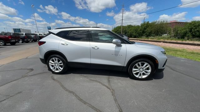Used 2020 Chevrolet Blazer LT w/ Sound & Technology Package AWD/4WD image 9